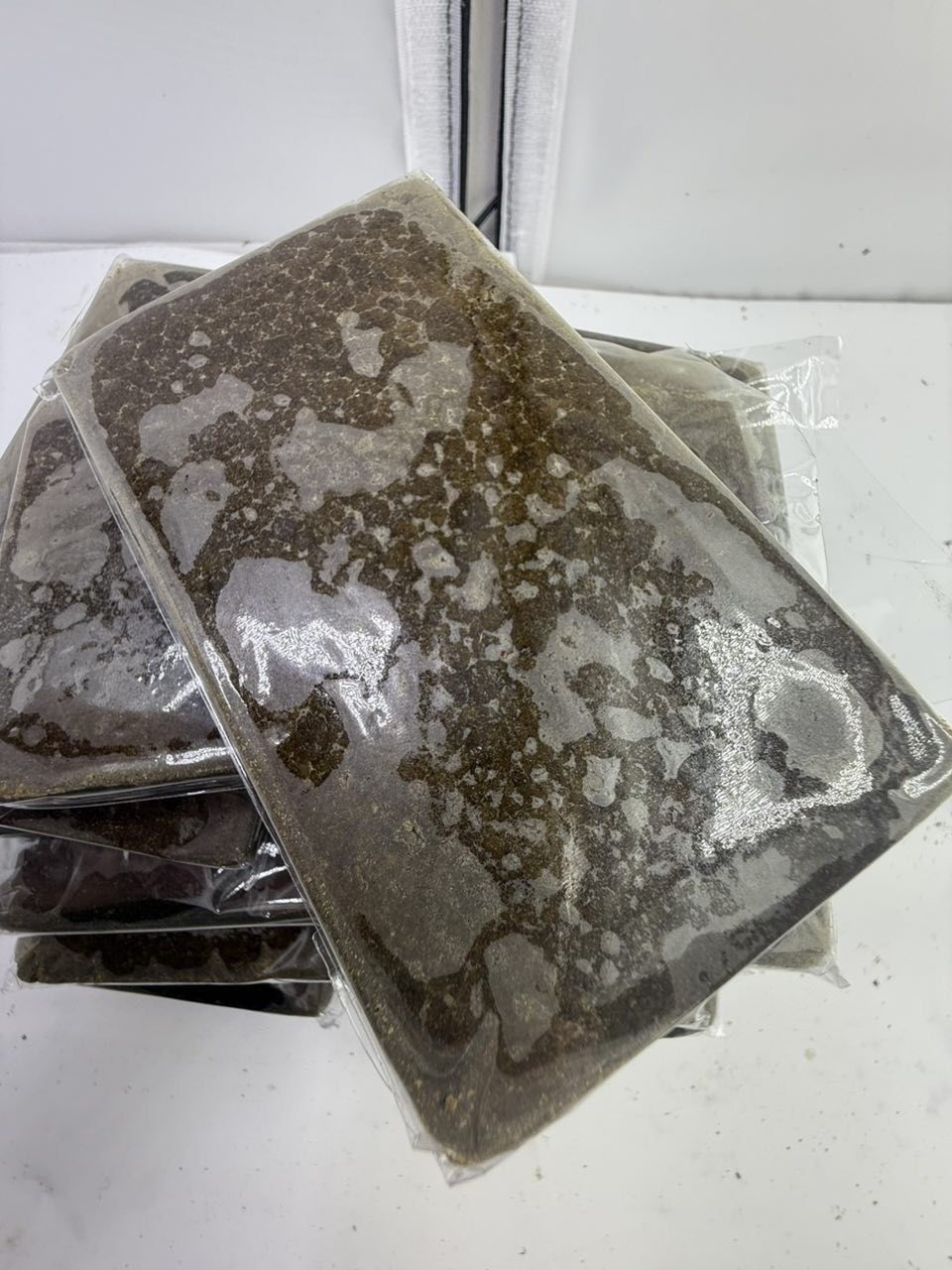 Bubble Hash 100g Blocks