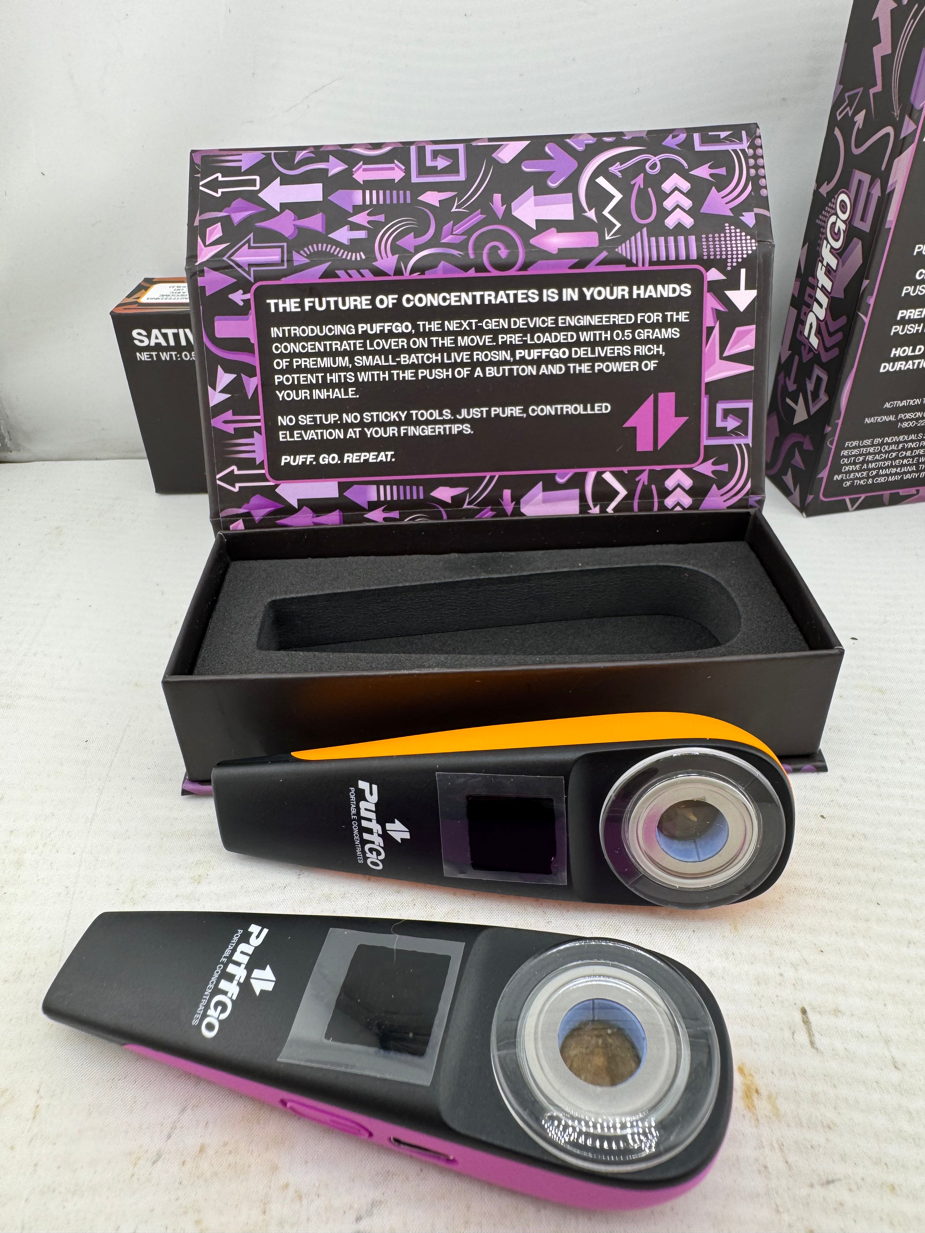 Puffgo Portable dab Rigs Loaded With .5Gram Hash Rosin