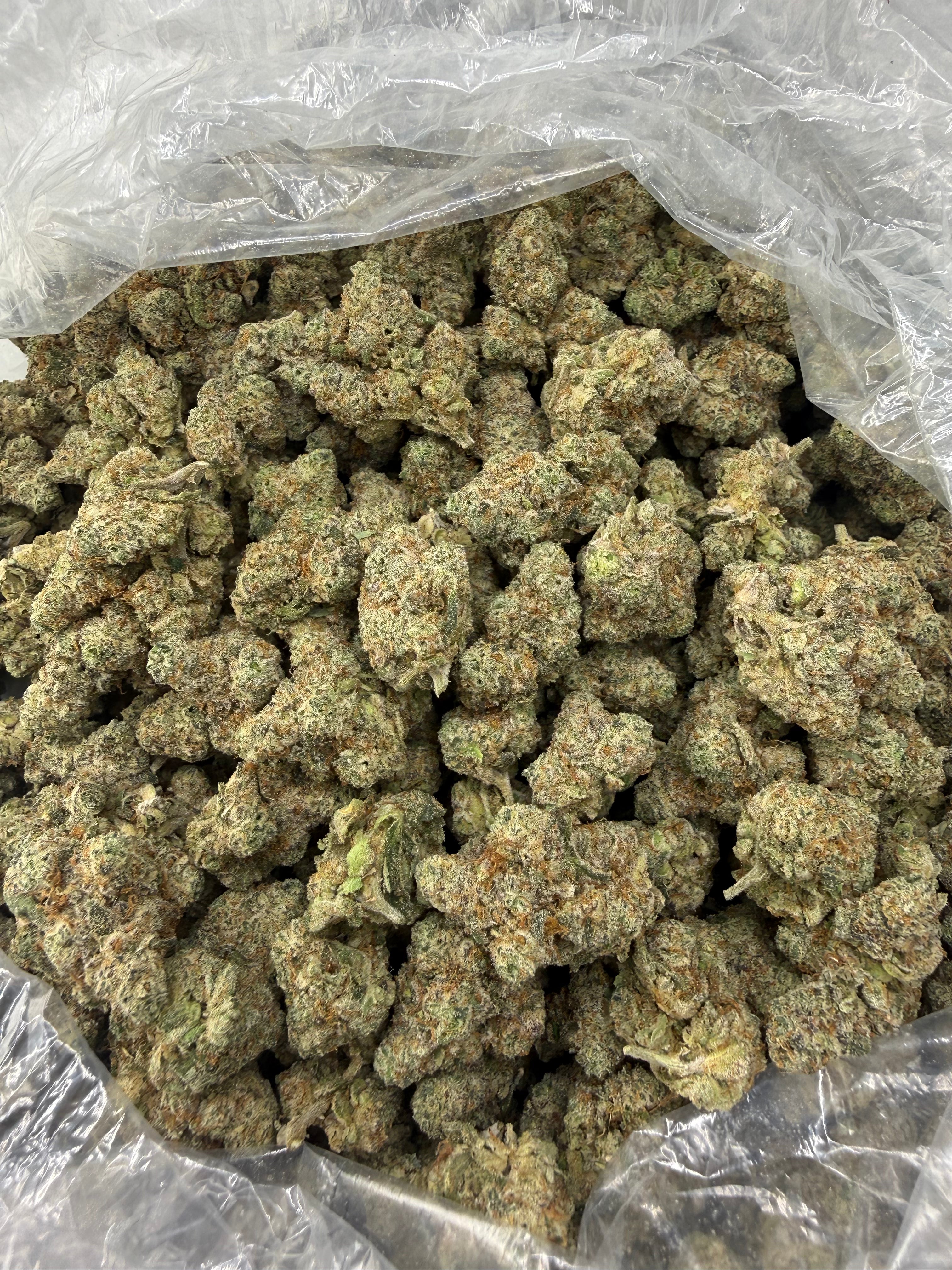 LA Kush Cake